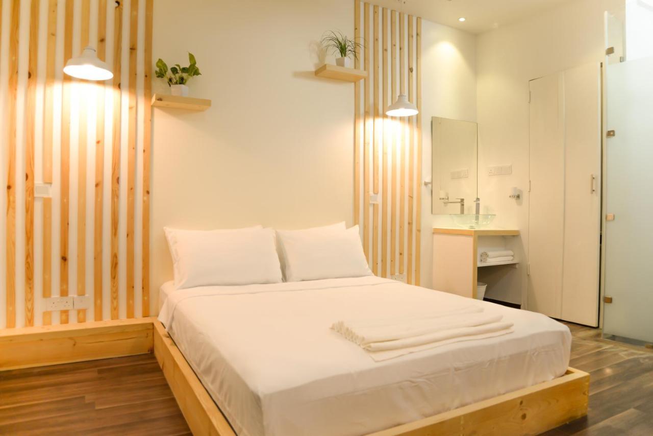 Portia Hotel&Spa Dhiffushi Esterno foto