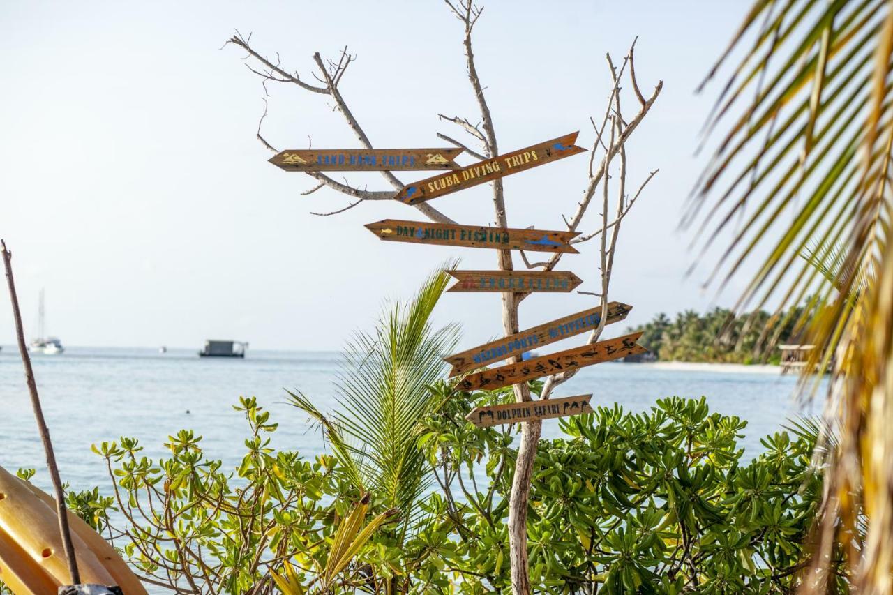 Portia Hotel&Spa Dhiffushi Esterno foto